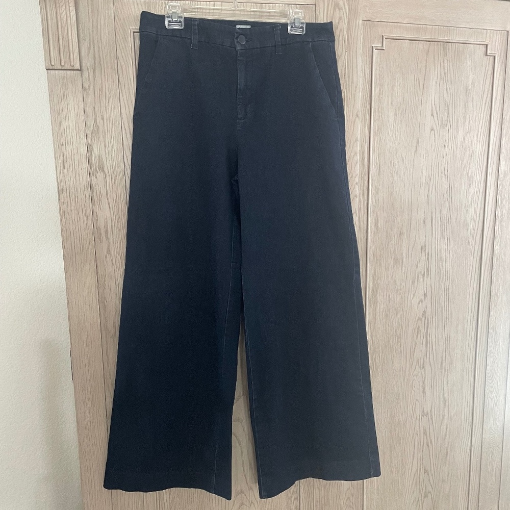 Wide leg jeans